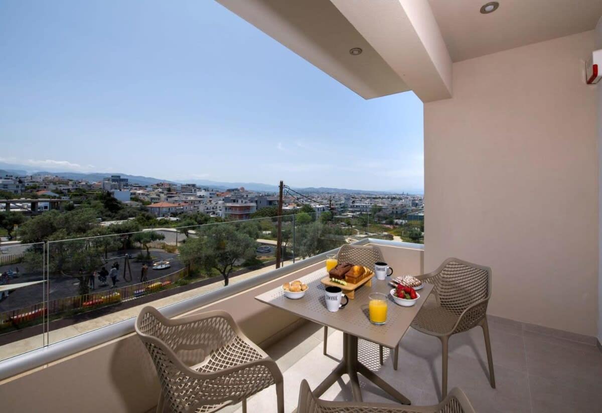 α ηeaven View Park Gem - Chania Getaway Apartament